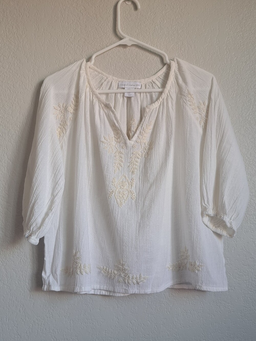 House Of Harlow 1960 White Cream Boho Embroidered V-neck Cotton Blouse Size M